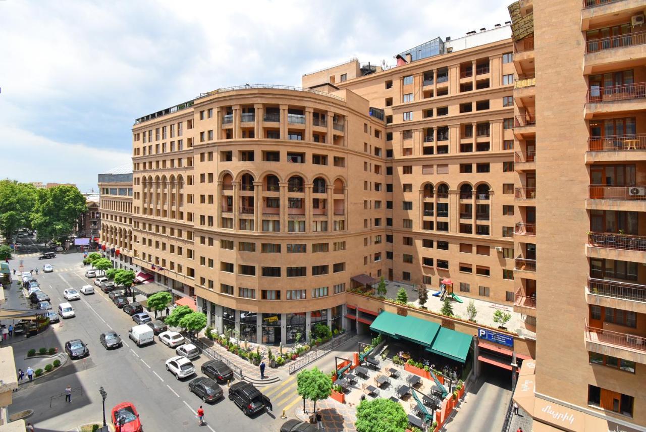 Armenak Apartment 5-Комнатная Yerevan Exterior photo
