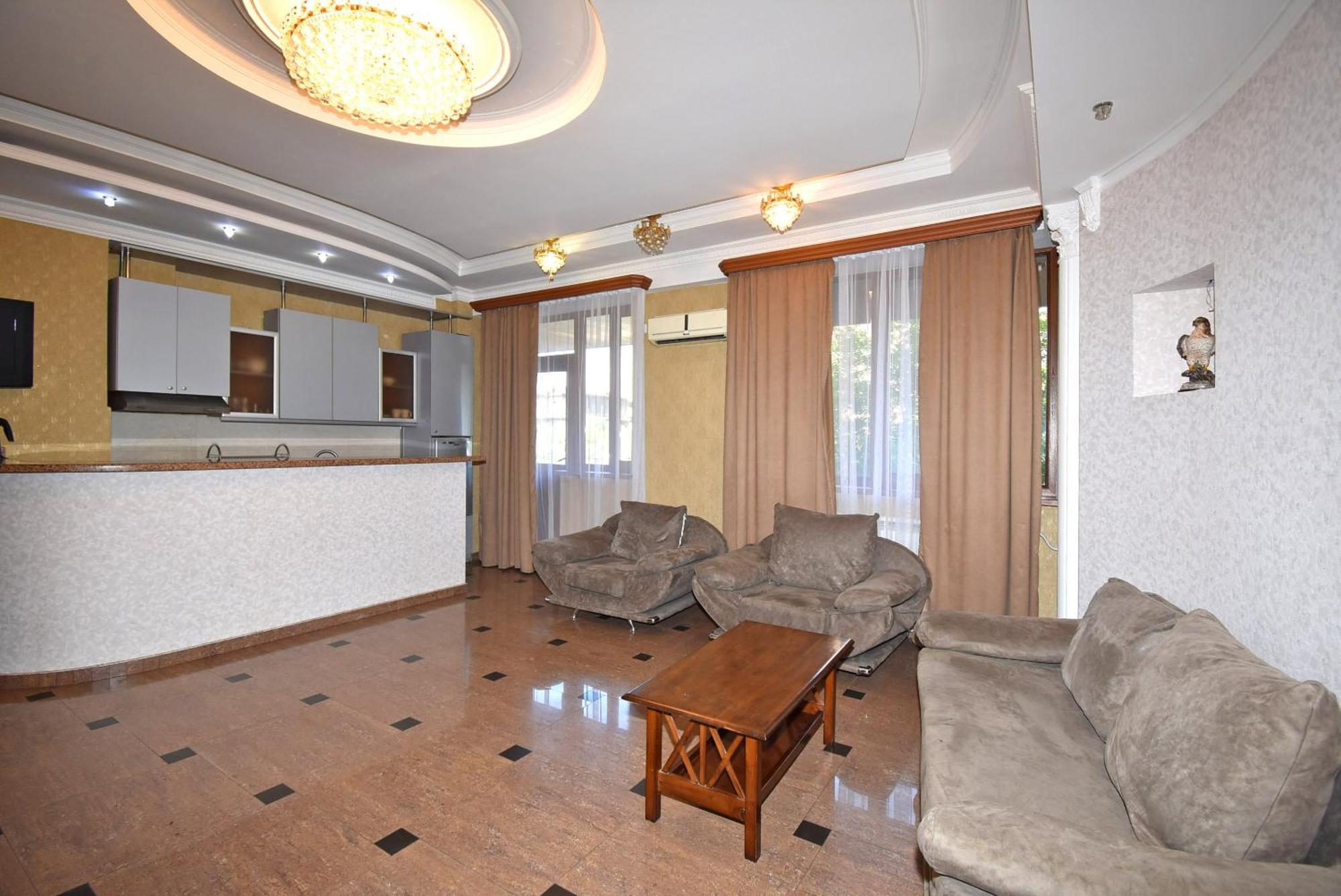 Armenak Apartment 5-Комнатная Yerevan Exterior photo